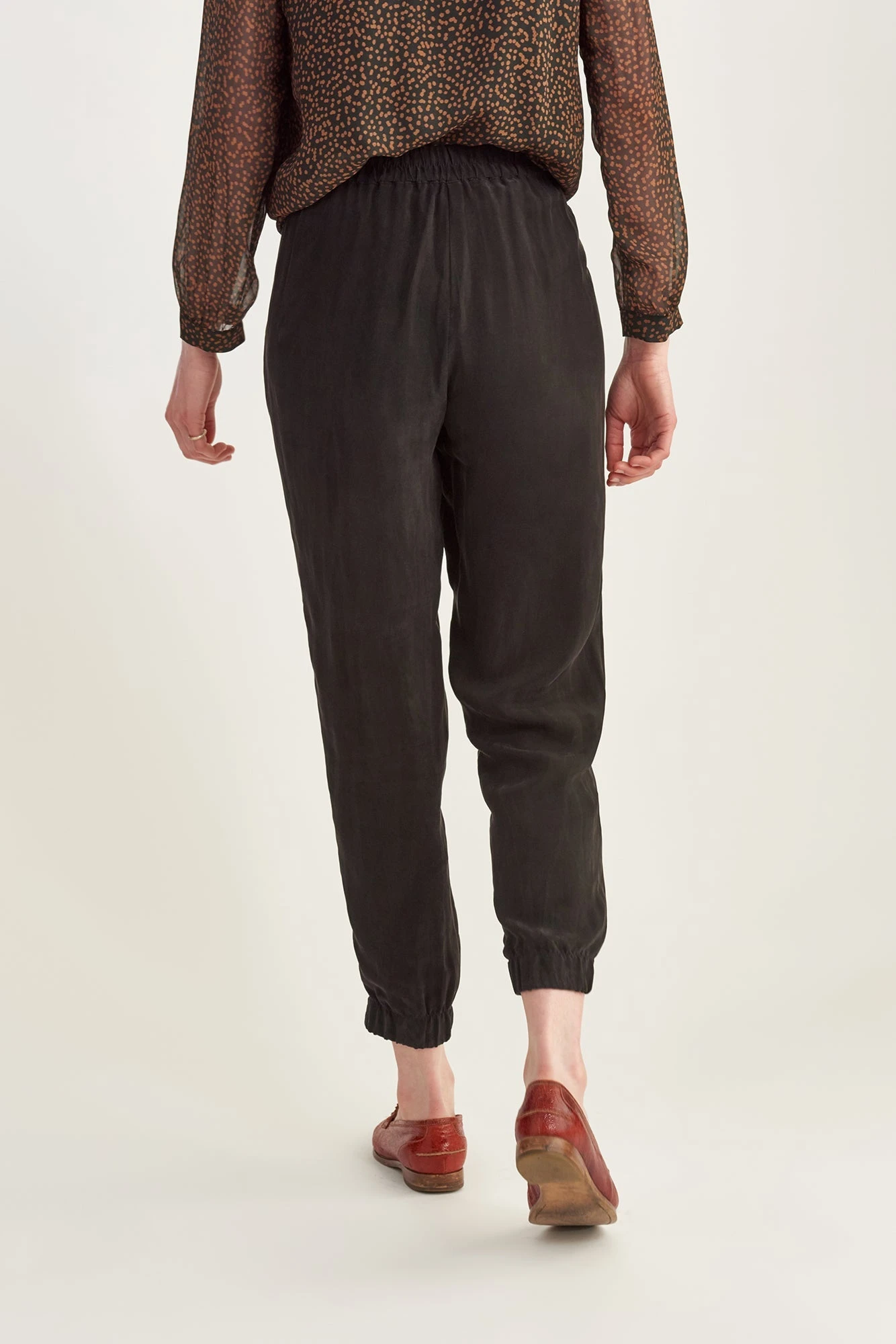 Henri Cupro Joggers - Black 4 Henri Cupro Joggers - Black - Image 4