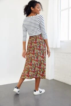 Poppy Skirt - Meadow Floral -Women Clothing Sales 0084 Poppy Meadow 1479 web 8e5e152b f0a9 44f5 959b 0e8278ab6845