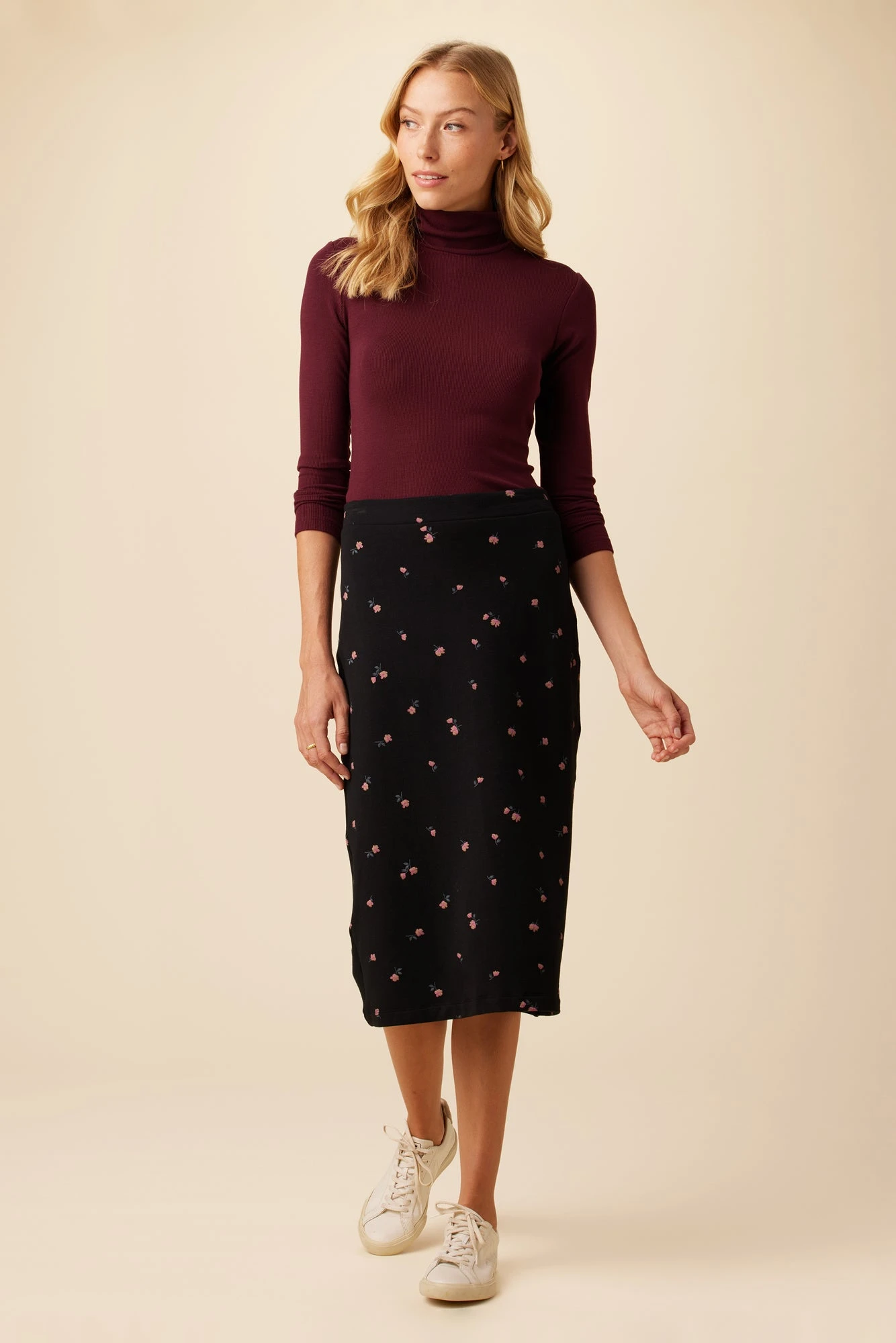 Sabine Luxe Fleece Skirt - Fleur 1 Sabine Luxe Fleece Skirt - Fleur