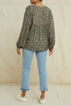 Mai Ecovero Blouse - Lago Green 6 Mai Ecovero Blouse - Lago Green -Women Clothing Sales 0188MaiLagoGreen 2339 web f274175a f781 420b a072 cf9aa4a44eb1