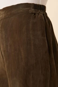 Sol Cottonseed Cupro Pant - Olive - ReAmour -Women Clothing Sales 0353 Sol Pant Olive 4 ba5c9ccc d3d0 4ab1 8b98 b9a4b2ca2e54