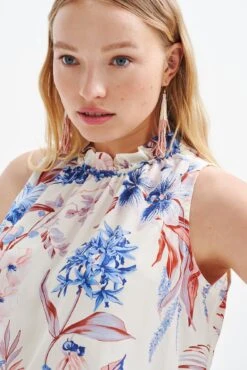 Keke Washable Silk Blouse - Saint Barts White Floral -Women Clothing Sales 0455 keke silk ivory saint barts 0371 web 57d47c87 4257 4fa9 99fc e18267a214ef