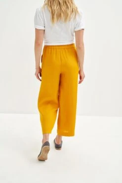 Salice Linen Pants - ReAmour -Women Clothing Sales 0558 Salice Linen Sunflower 2017 web be3dc0e2 1724 44be 89ea 12d40534b1e9