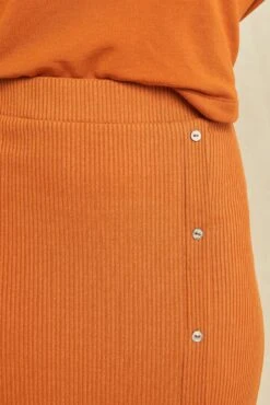 Gadot Paris Rib Skirt - Umber -Women Clothing Sales 0612 Gadot Umber 0868 web 1ec87826 aba1 4008 8485 fa2a5992a552