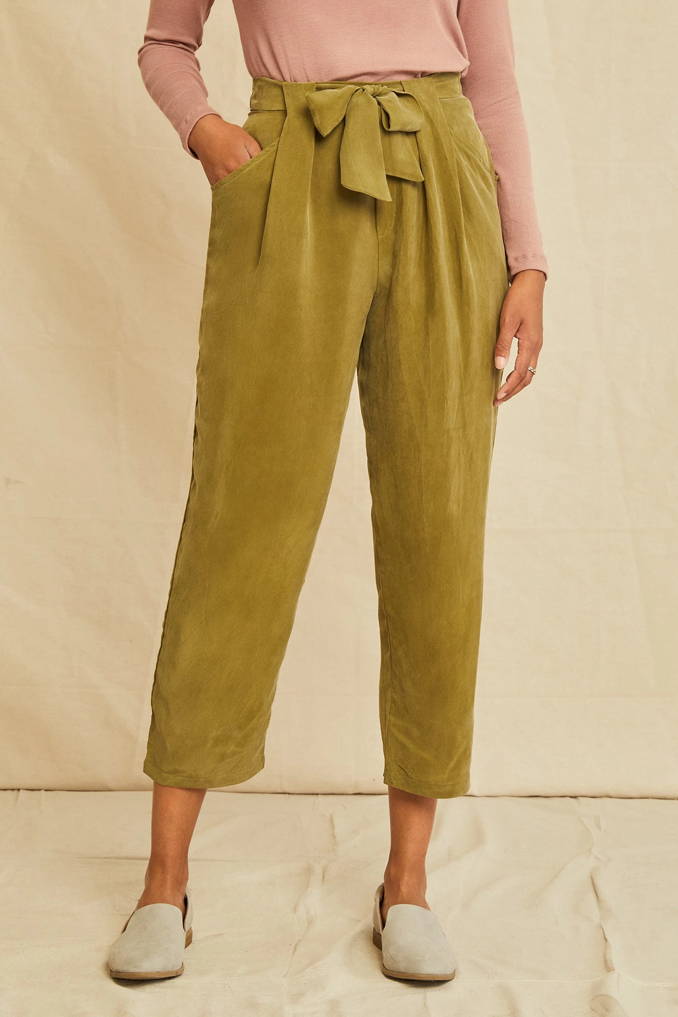 Eve Cottonseed Cupro Pants - Matcha 1 Eve Cottonseed Cupro Pants - Matcha
