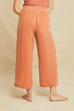 Salice Mixed Cupro Pants - Hibiscus 6 Salice Mixed Cupro Pants - Hibiscus -Women Clothing Sales 0721 Salice Pant Mixed Media Hibiscus 0131 web b1c4ca5d bfb3 4b86 b20f 754692256bdf