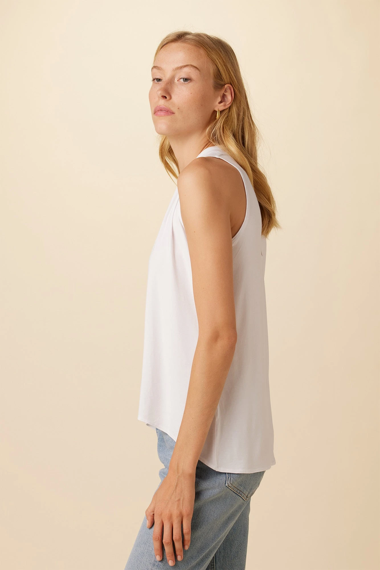 Suzanna Dream Knit Top - White 2 Suzanna Dream Knit Top - White - Image 2