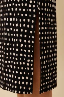 Vindy Viscose Knit Skirt - Valencia Dot Black -Women Clothing Sales 10276 Vindy Viscose Valencia Dot Black 5