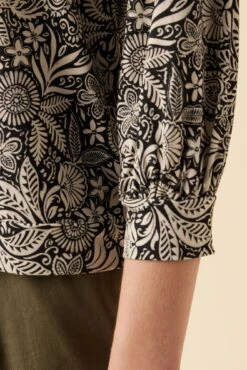 Issa Viscose Knit Tee - Nina Black -Women Clothing Sales 26 Issa Nina Black 4