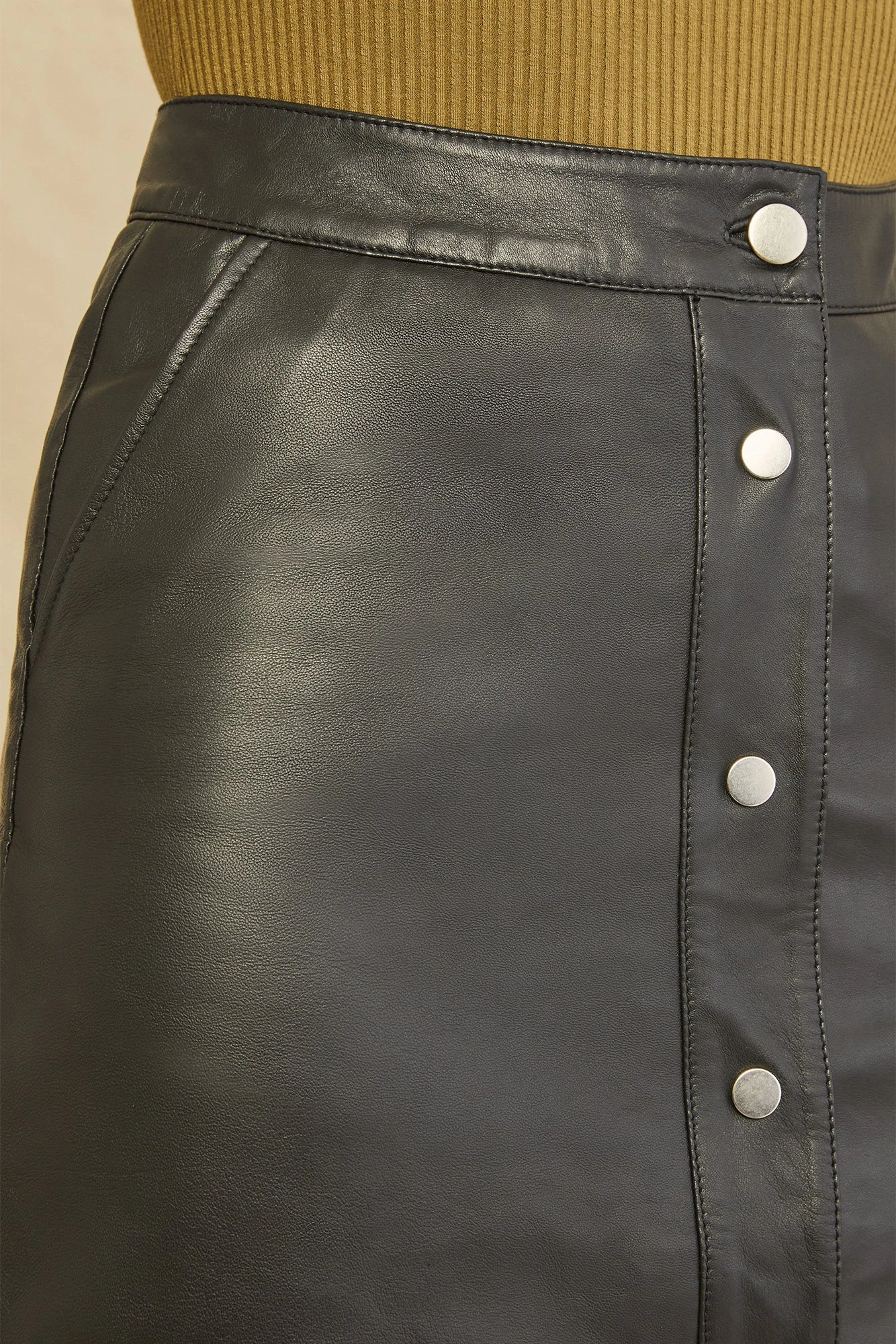 Deadwood Lara Skirt - Black 4 Deadwood Lara Skirt - Black - Image 4