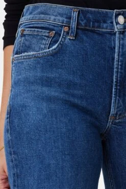 AGOLDE Kye Mid Rise Straight Crop Jean - Mirage 10 AGOLDE Kye Mid Rise Straight Crop Jean - Mirage -Women Clothing Sales 3RDPA6070 Kye Mirage 5 9d9fd0da 0d60 443b bbf0 1bd1b84ca55e