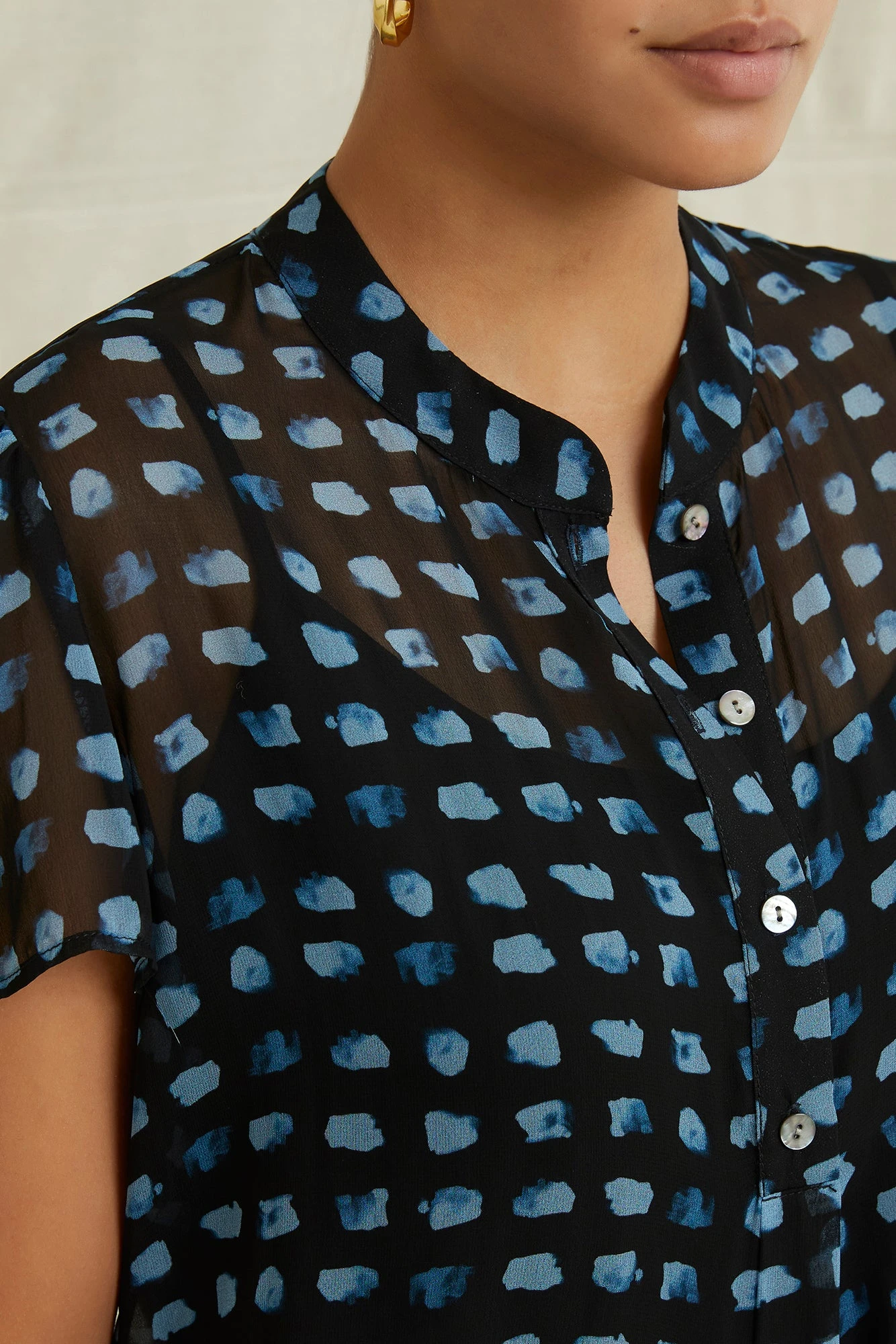 Elodie Nouveau Silk Blouse - Squared Up Black 4 Elodie Nouveau Silk Blouse - Squared Up Black - Image 4