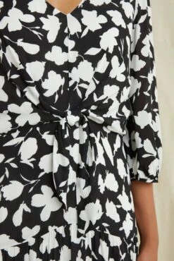 Cassa Ecovero Dress - Vista Floral -Women Clothing Sales 7541CassaVista 0379 web 62acd74f 1c6c 4fe5 b39d 4e91cd13d5ad