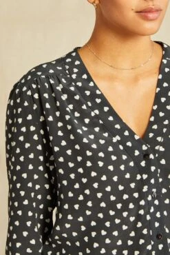 Kaya Washable Silk Blouse - Heart Black Ivory Print -Women Clothing Sales 8509 Kaya Heart Black Ivory 2830 web 759a9236 d8c0 4fc6 a79e 6d248fe0d5f9