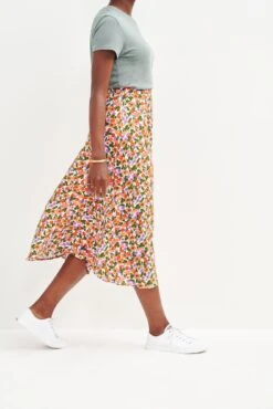 Blaze Washable Silk Skirt - Seaside Floral -Women Clothing Sales 9838 Blaze Washable Silk Seaside Floral 2193 web a5ffe77d 7973 40fa 8824 871f36464d63