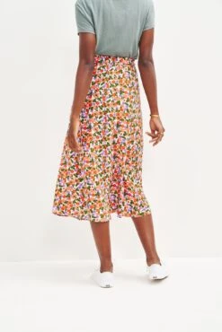 Blaze Washable Silk Skirt - Seaside Floral -Women Clothing Sales 9838 Blaze Washable Silk Seaside Floral 2212 web 6b9542cb 330b 47a9 88ec 8c0ac4543076