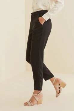 Oralie Pants - ReAmour -Women Clothing Sales Oralie Black 1550 web 779b3cfd 6d84 4ab2 b2fc 5854e2e8f177