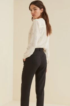 Oralie Pants - ReAmour -Women Clothing Sales Oralie Black 1558 web fe92d7bd fe6c 4d15 bb78 d5ae4c6ad2df